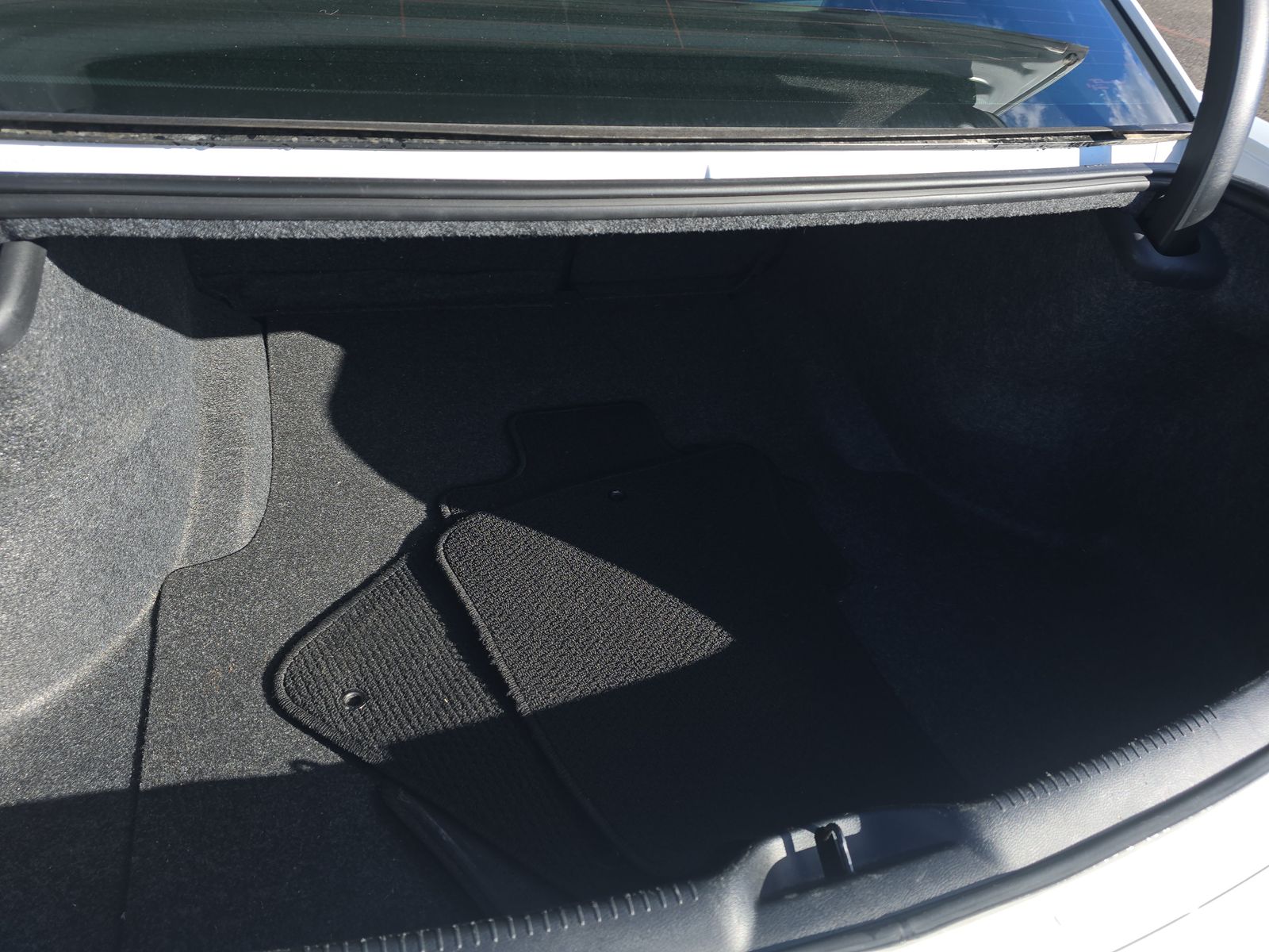 2023 Chrysler 300 C RWD