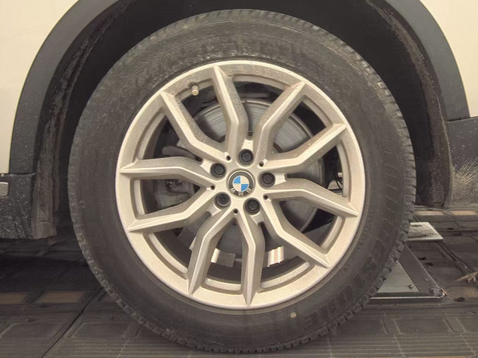 2020 BMW X5 sDrive40i RWD