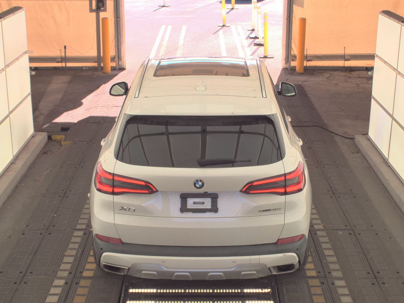 2020 BMW X5 sDrive40i RWD