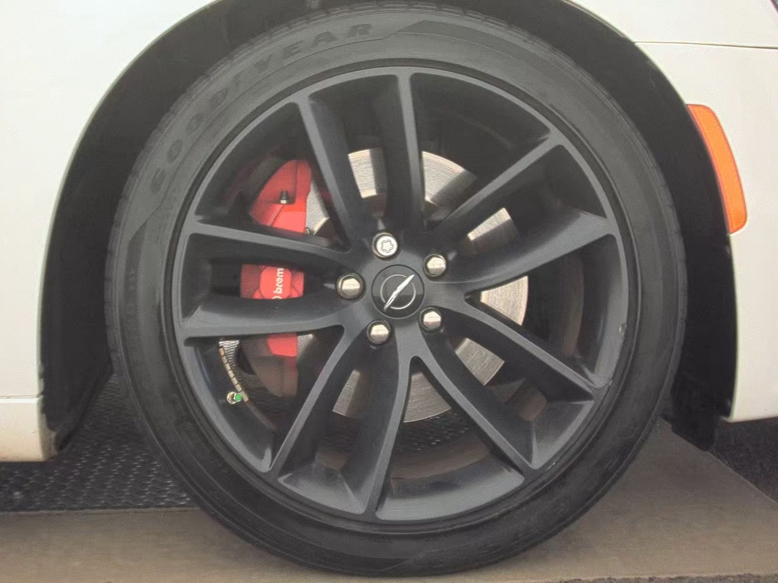 2023 Chrysler 300 C RWD