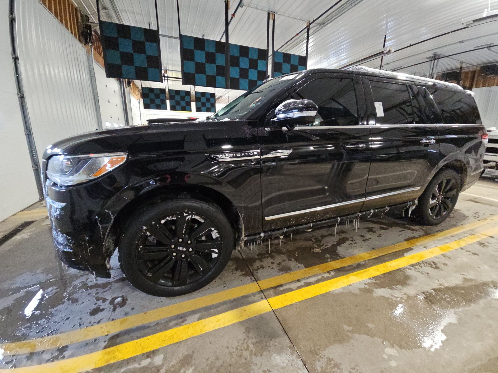 2022 Lincoln Navigator L Reserve AWD
