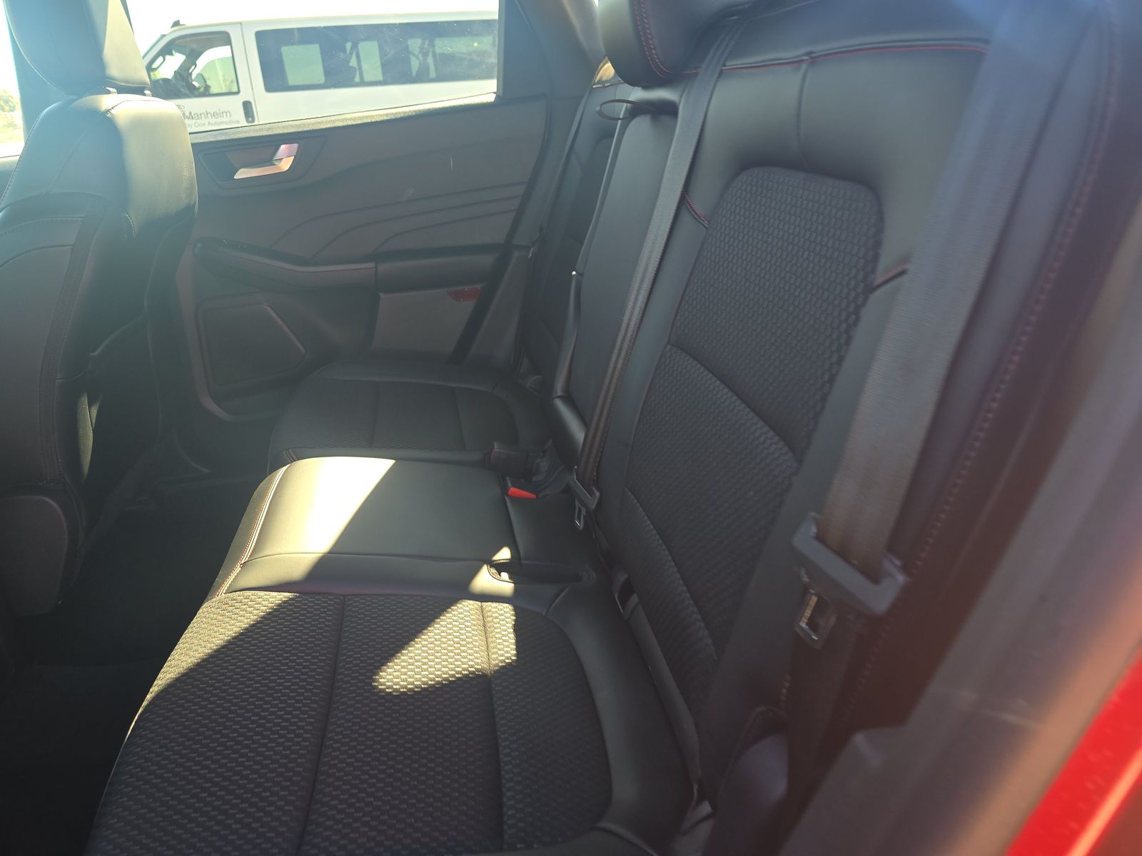 2025 Ford Escape ST-Line FWD