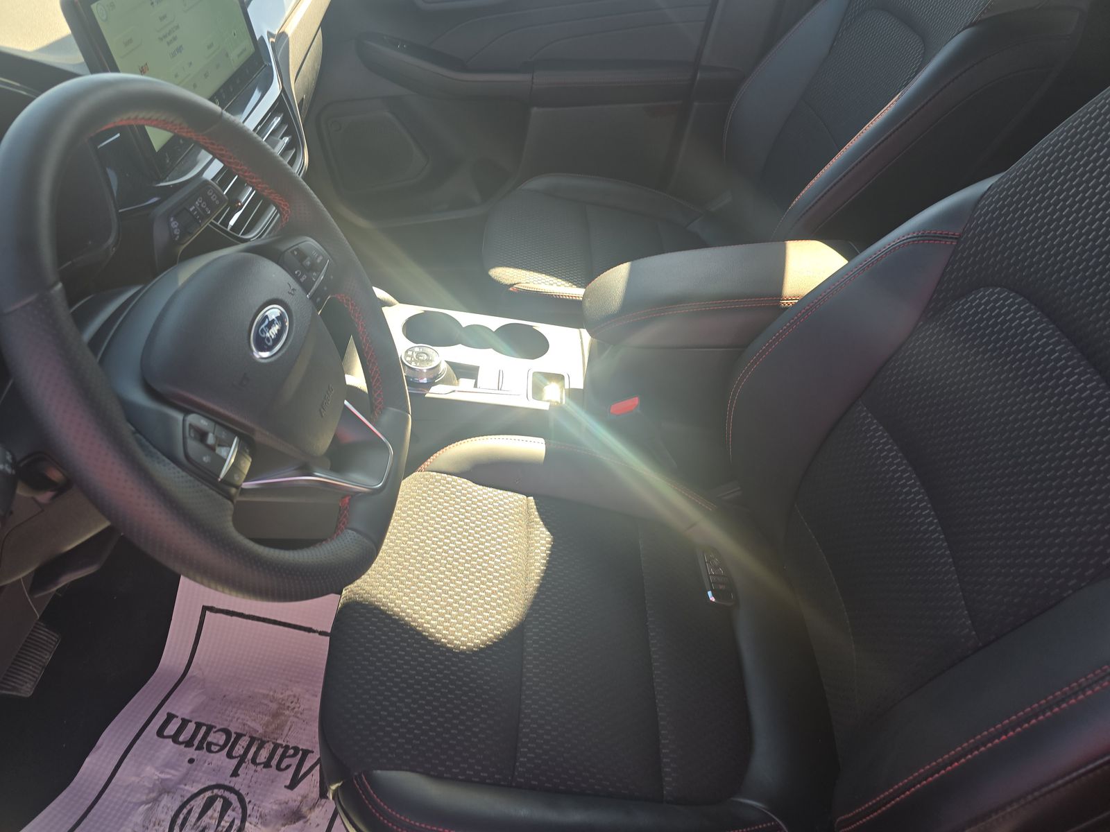 2025 Ford Escape ST-Line FWD