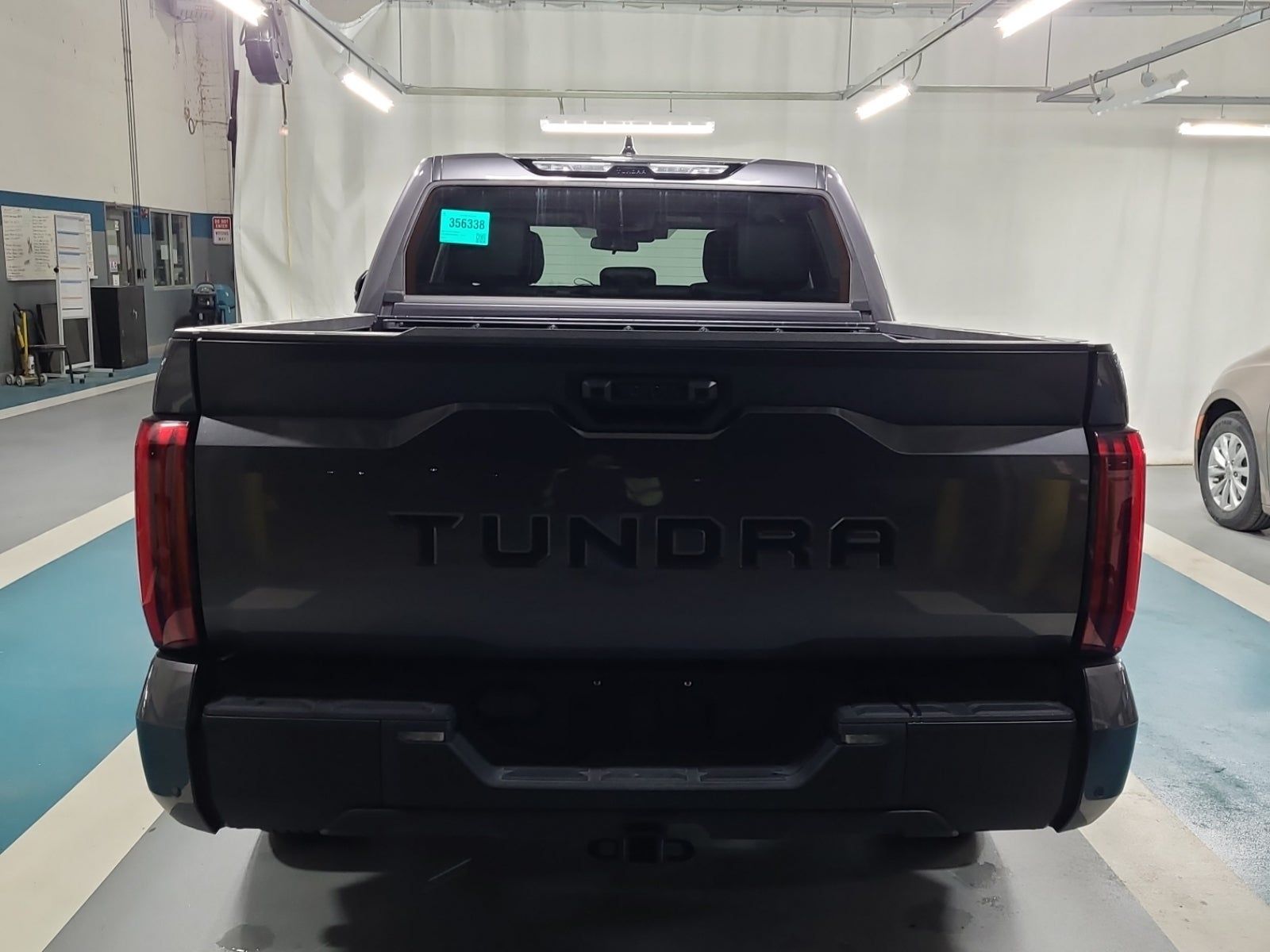2022 Toyota Tundra SR5 RWD
