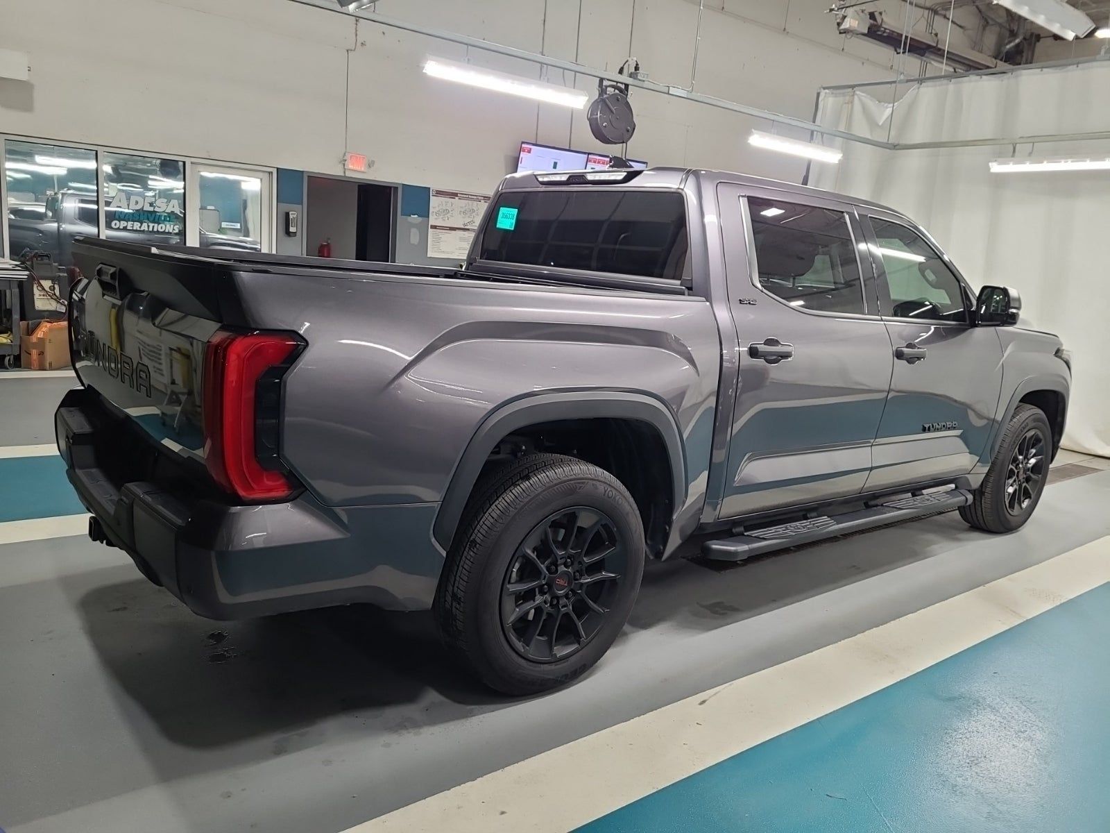 2022 Toyota Tundra SR5 RWD
