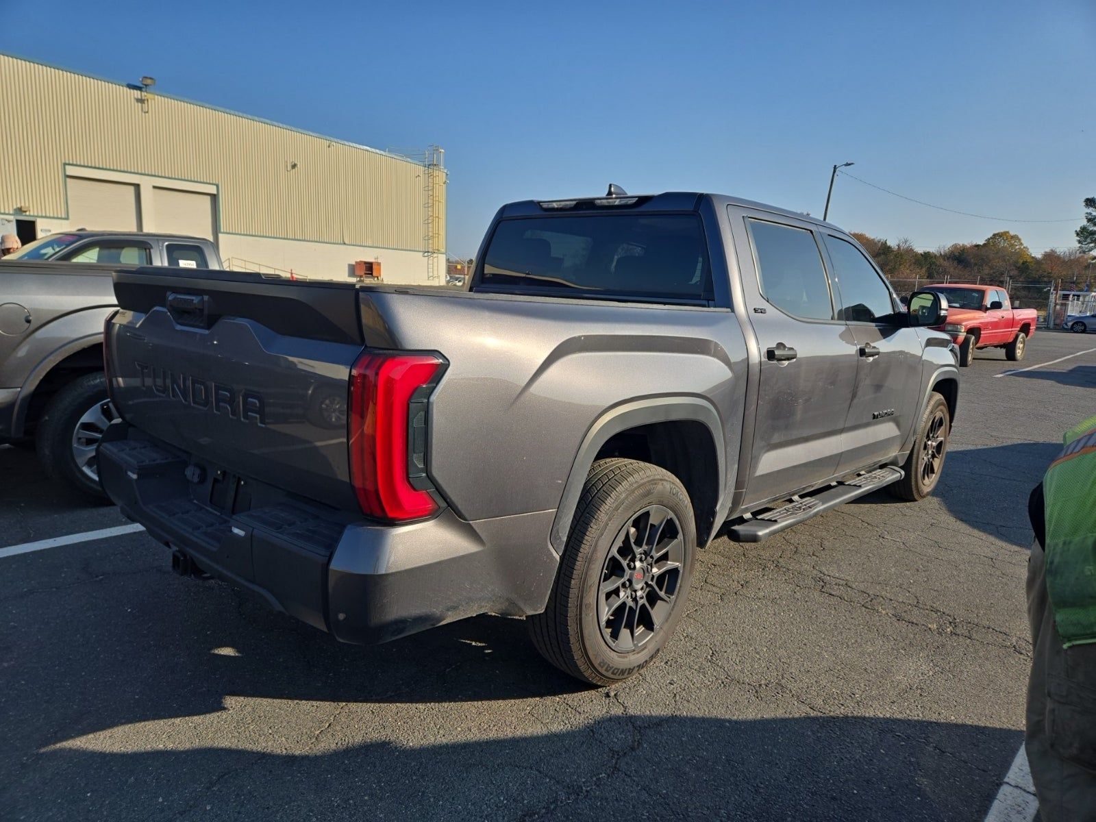 2022 Toyota Tundra SR5 RWD