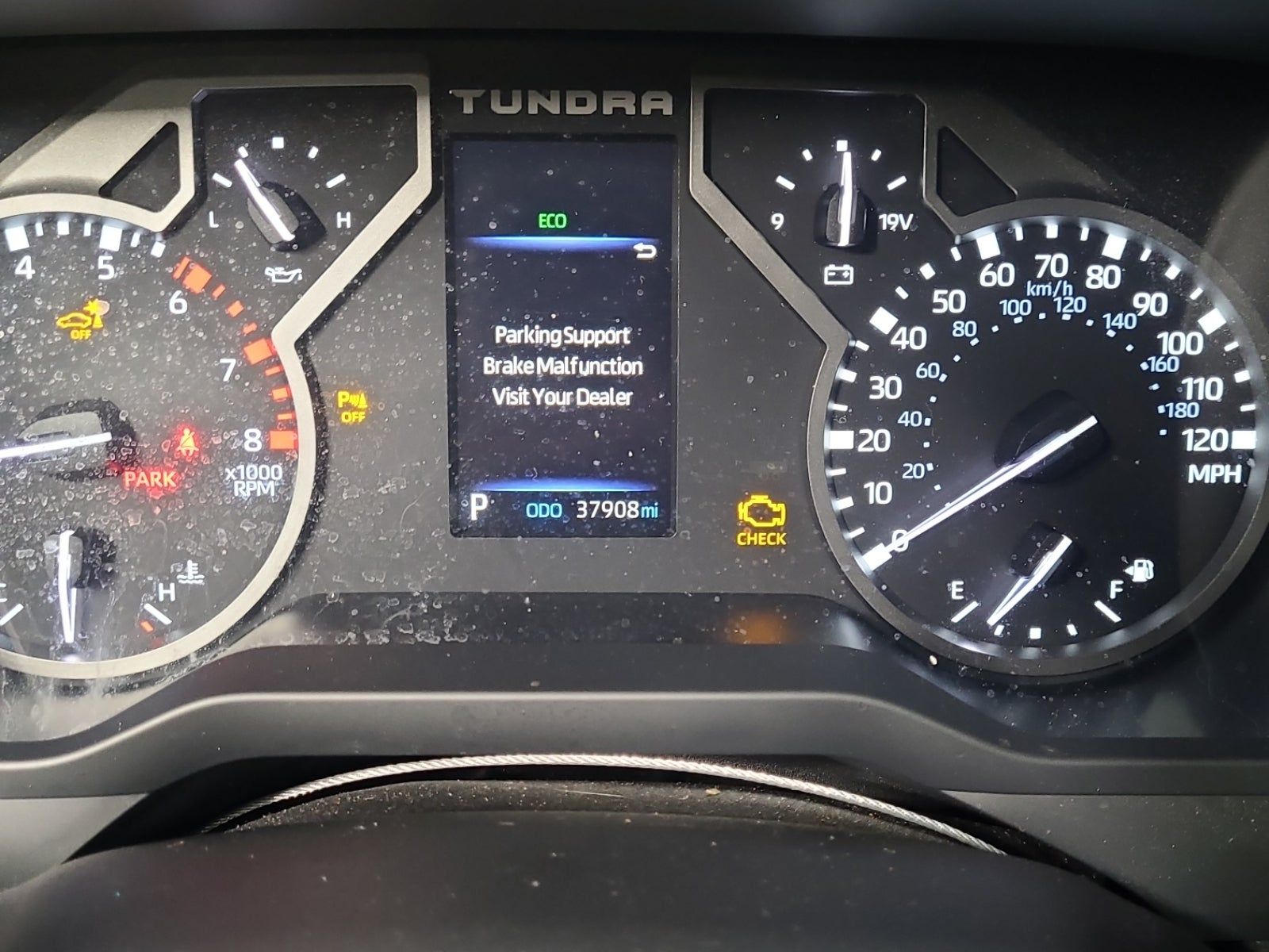 2022 Toyota Tundra SR5 RWD