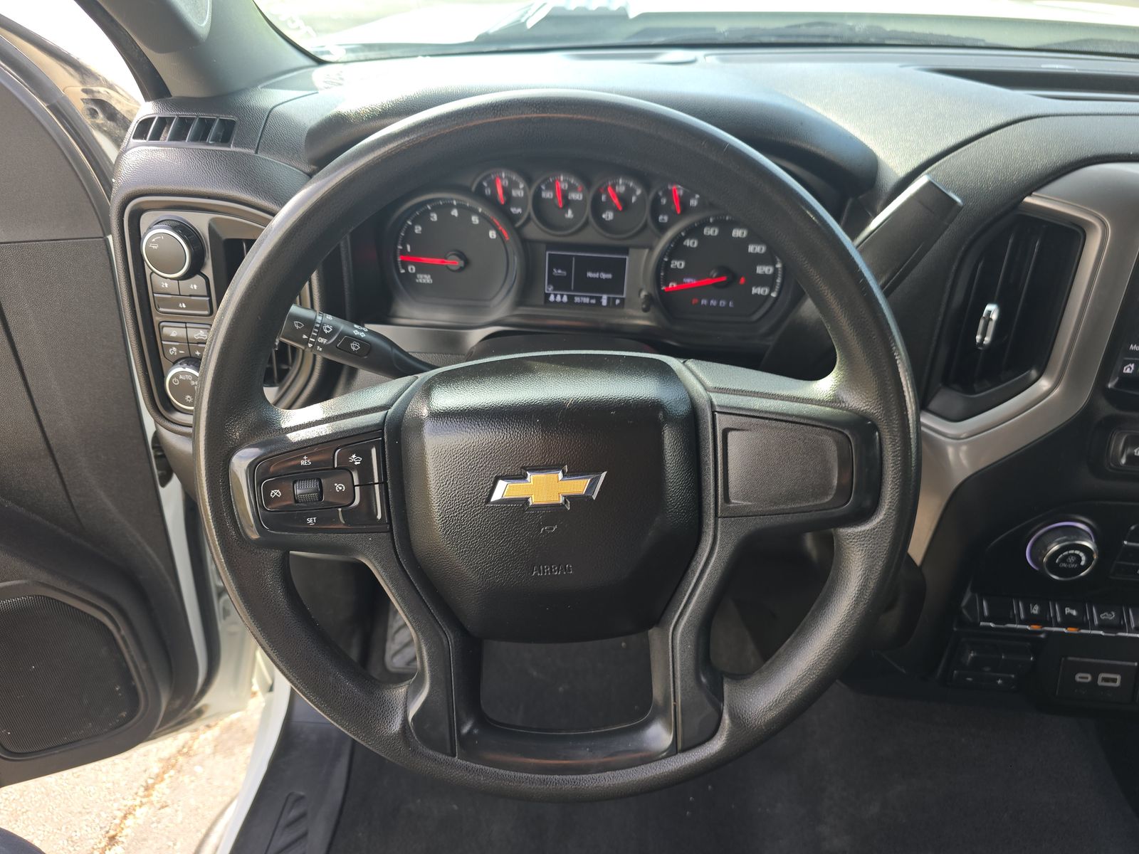 2024 Chevrolet Silverado 2500HD Custom AWD