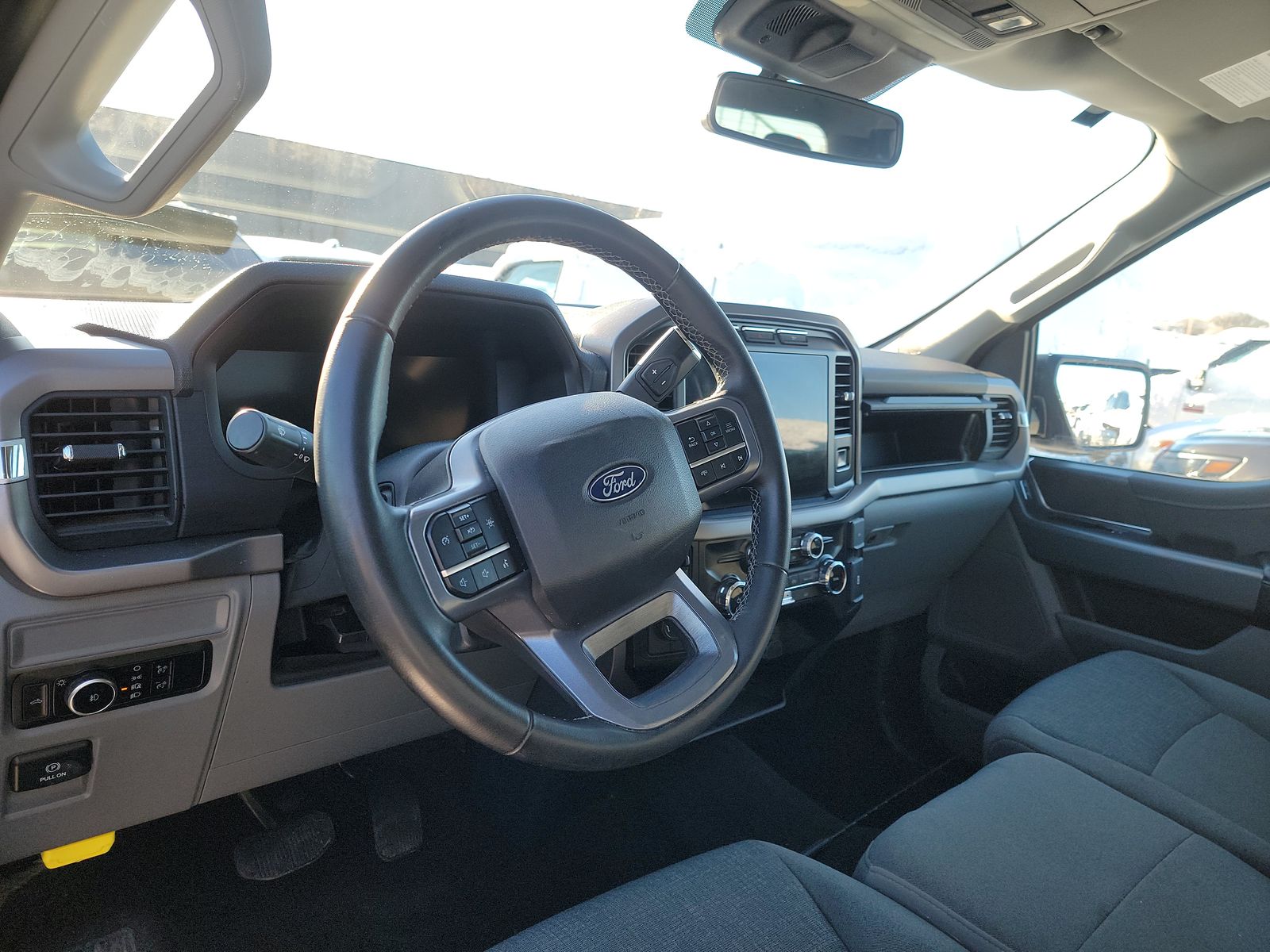 2024 Ford F-150 XLT AWD