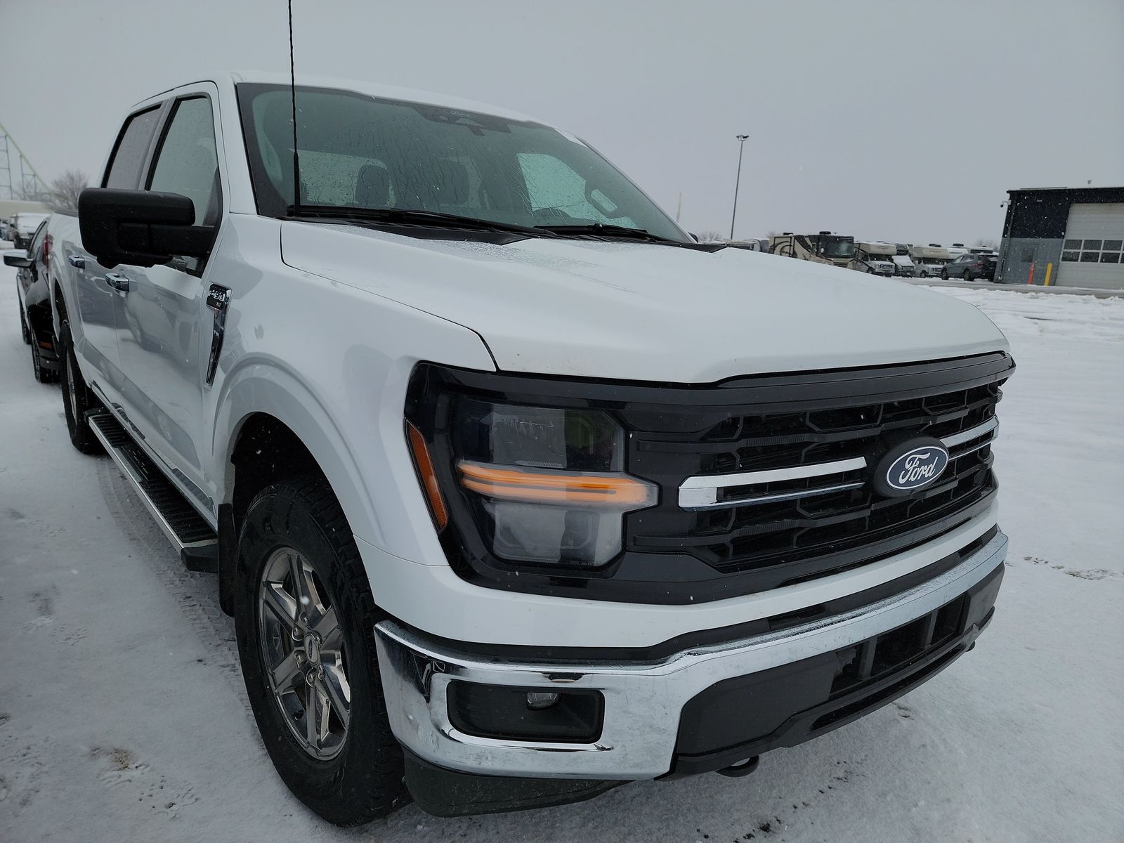 2024 Ford F-150 XLT AWD
