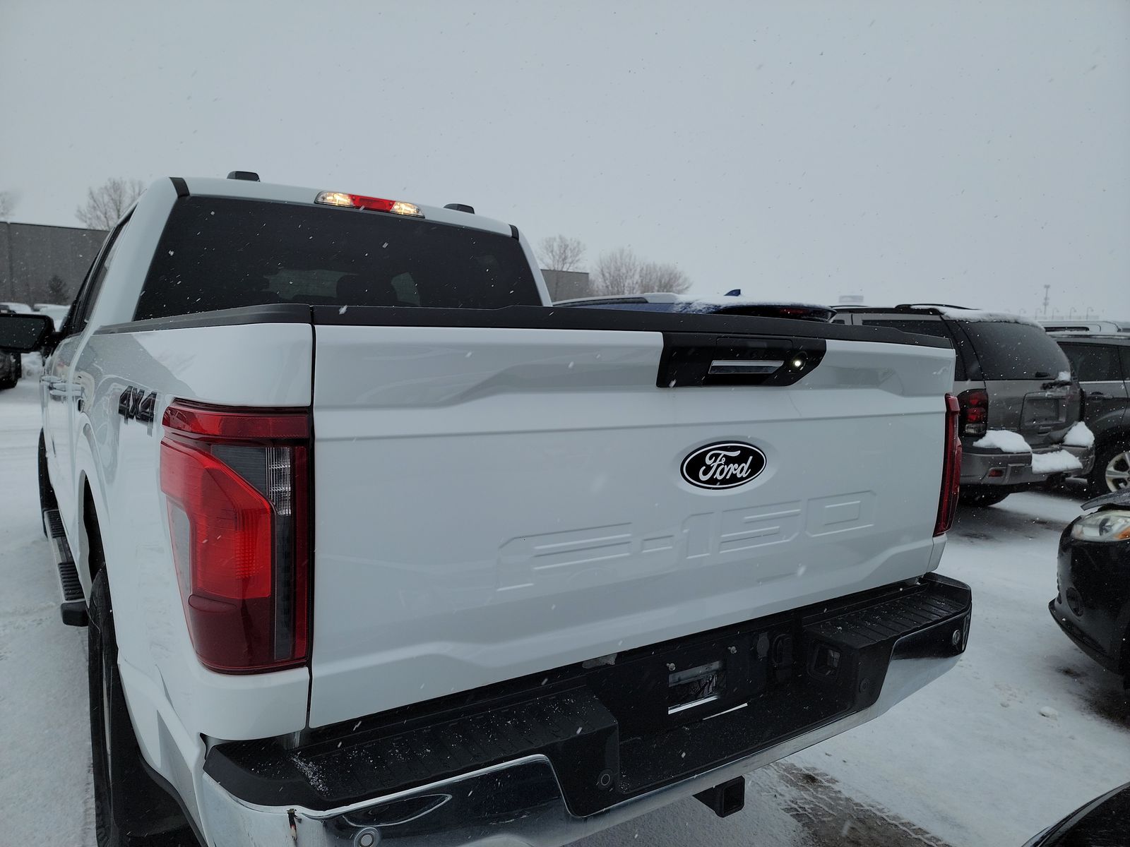 2024 Ford F-150 XLT AWD