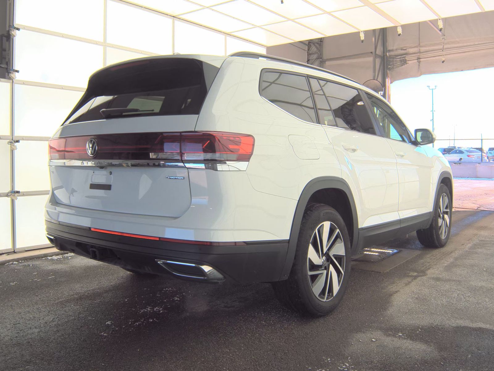 2025 Volkswagen Atlas 2.0T SE AWD