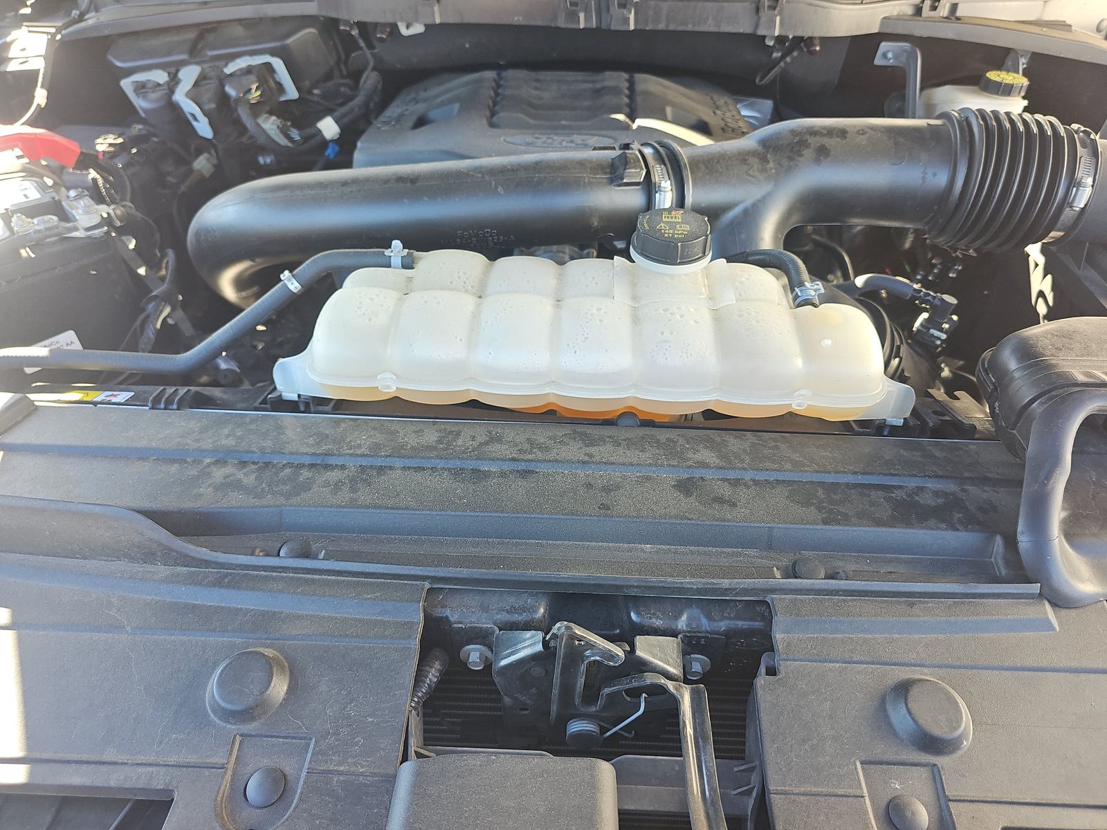 2023 Ford F-150 Lariat AWD