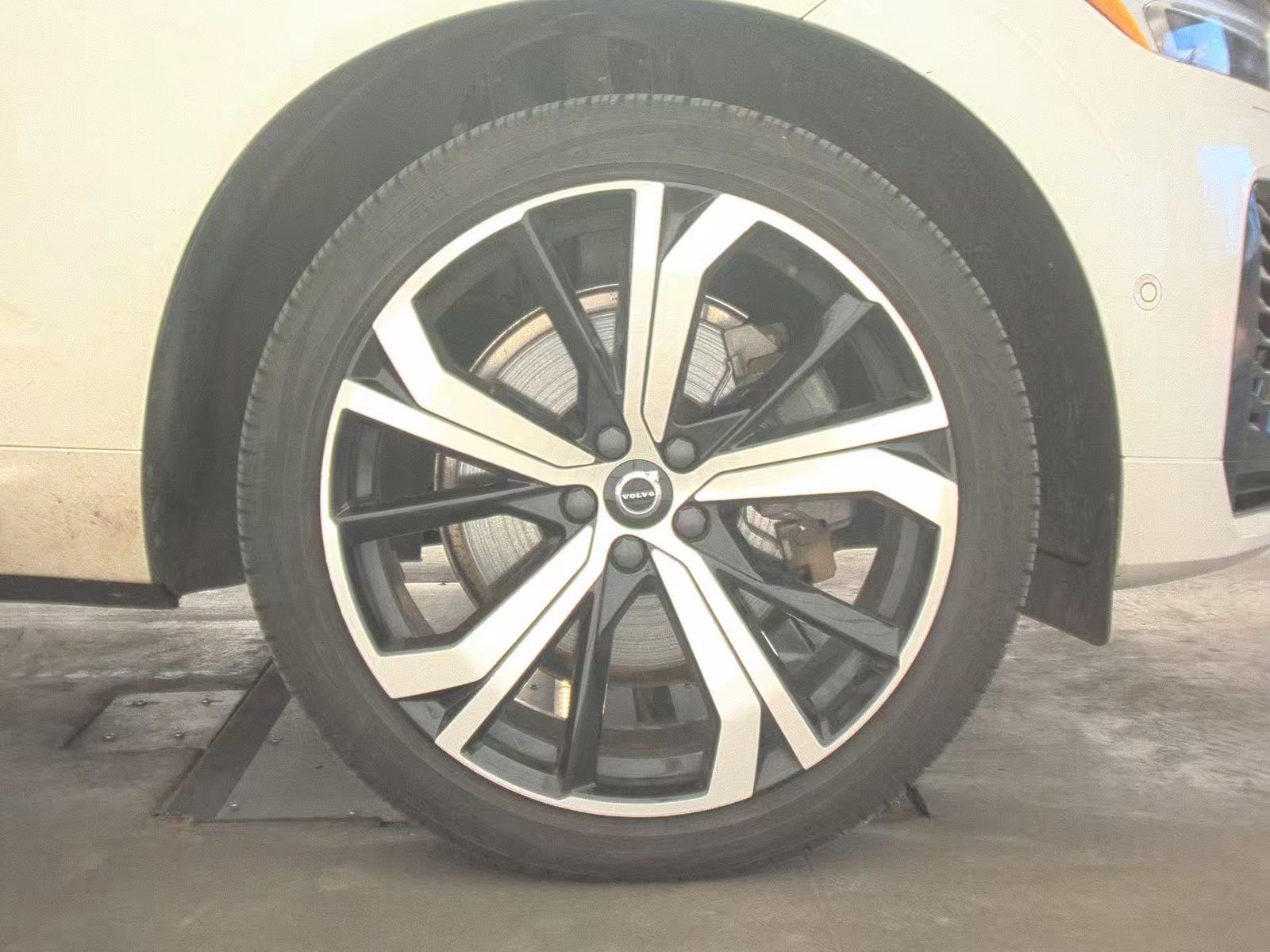 2024 Volvo XC60 Recharge T8 Ultimate AWD