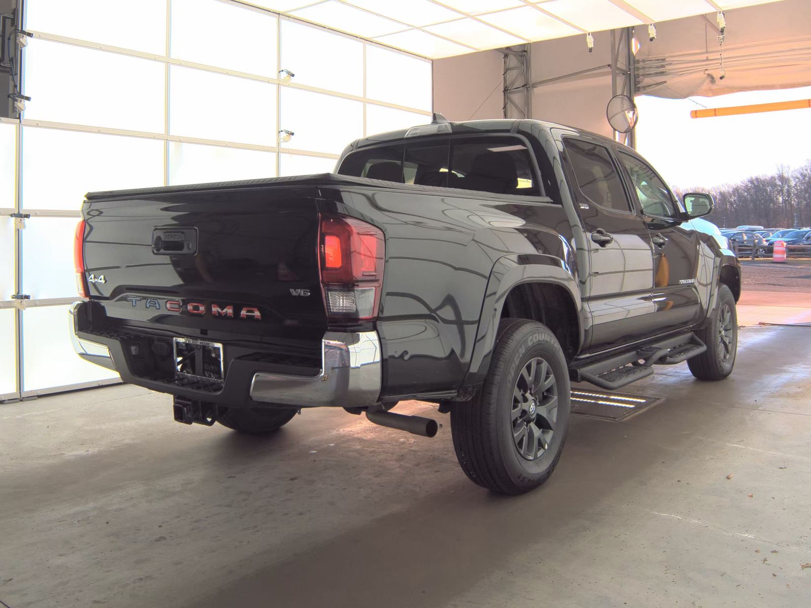2023 Toyota Tacoma SR5 AWD
