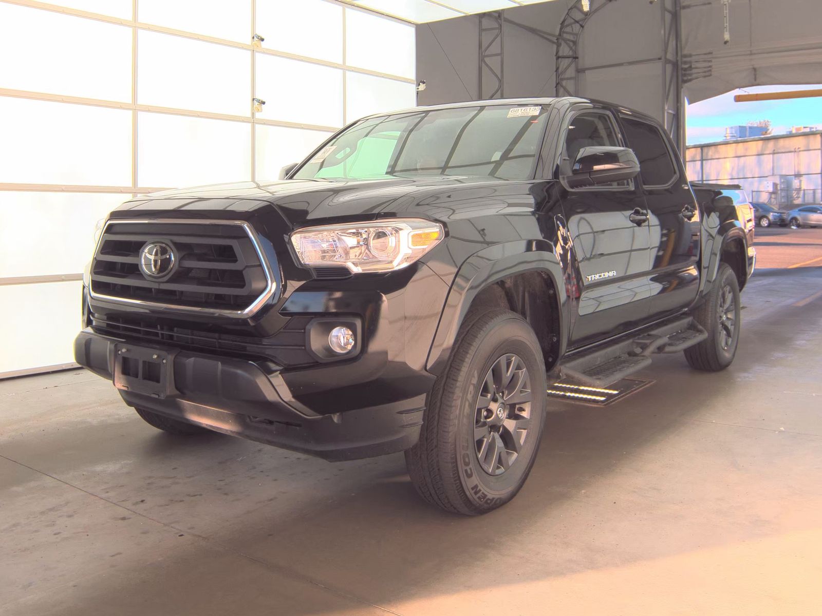 2023 Toyota Tacoma SR5 AWD