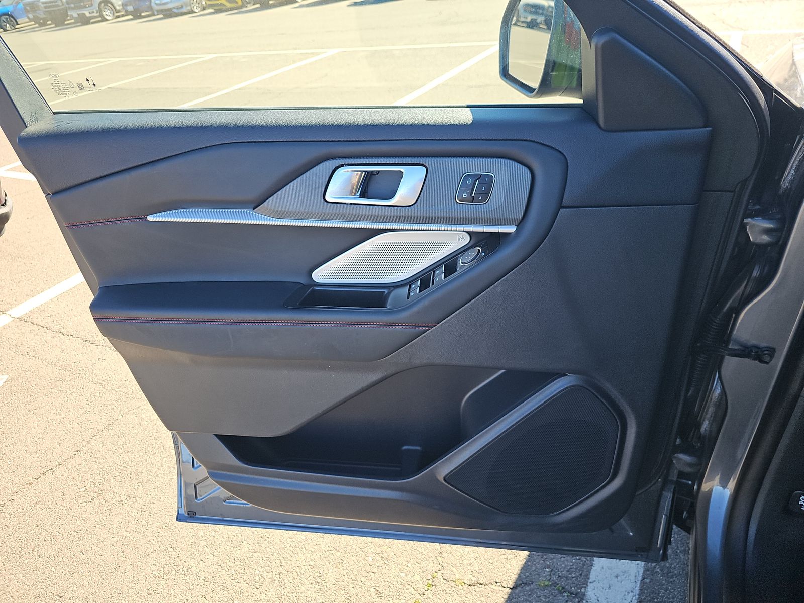 2025 Ford Explorer ST AWD