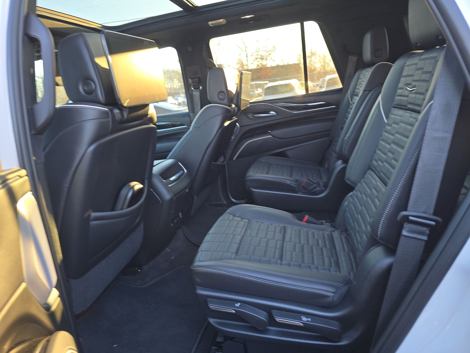 2023 Cadillac Escalade V-Series AWD