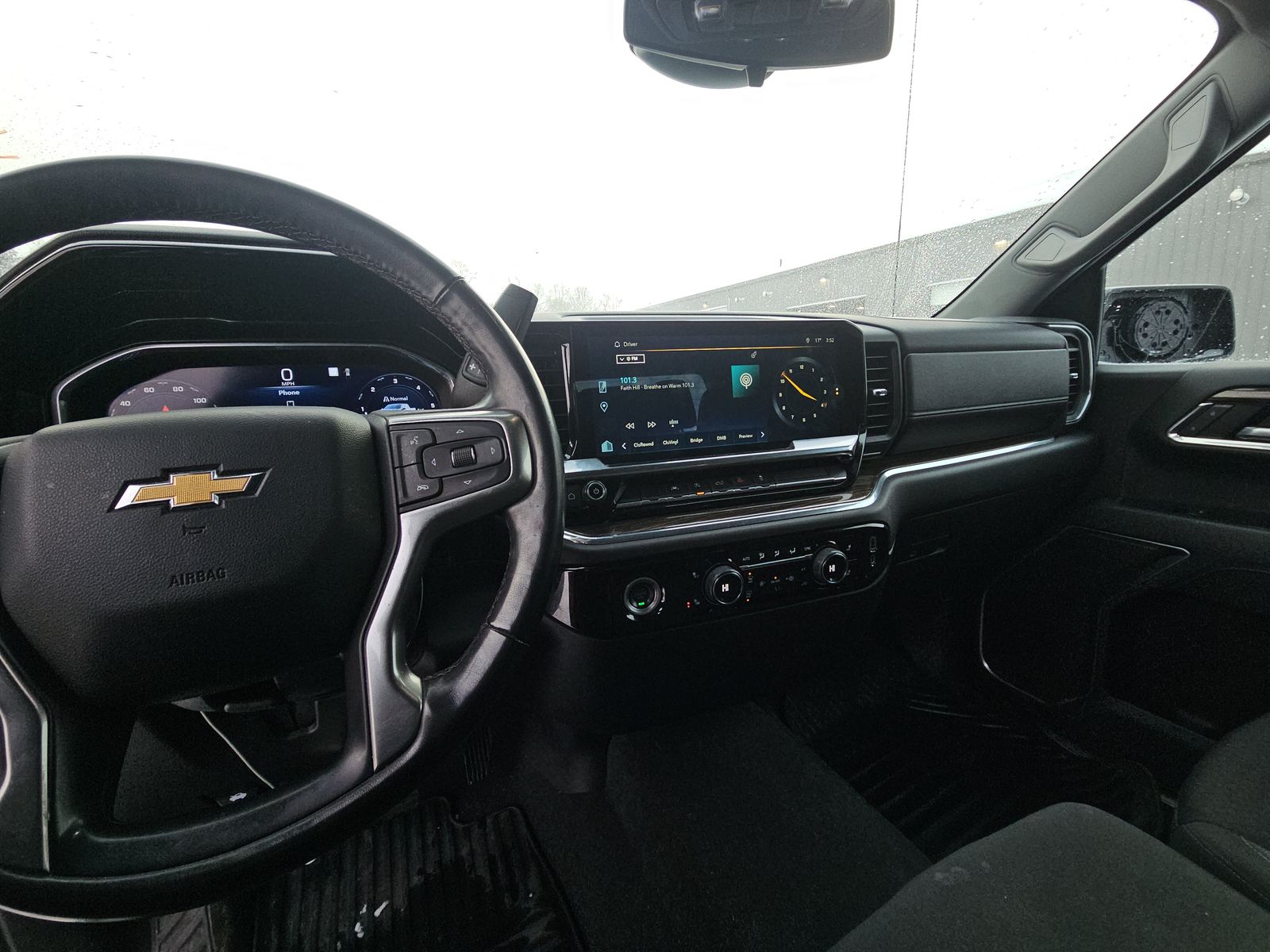 2023 Chevrolet Silverado 1500 LT AWD