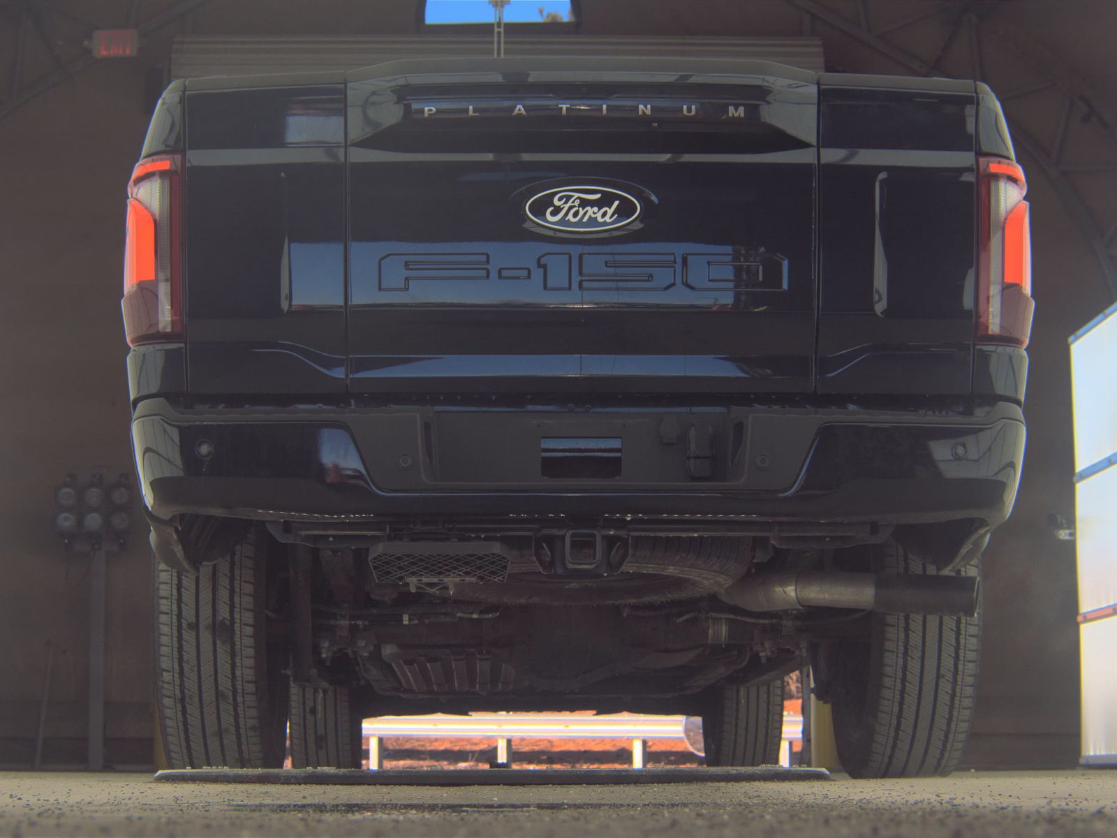 2025 Ford F-150 Hybrid Platinum AWD