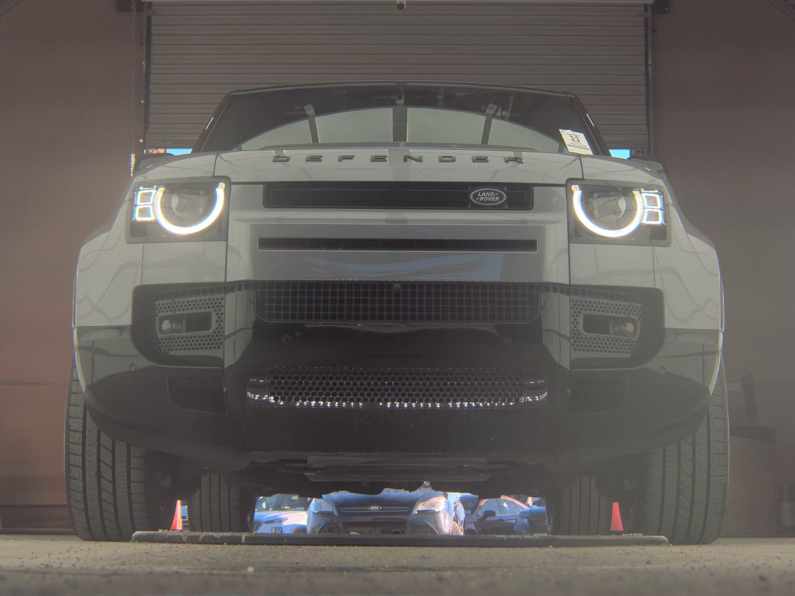 2024 Land Rover Defender 110 X-Dynamic SE AWD