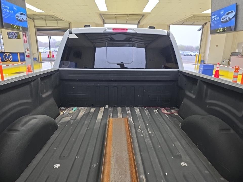 2023 Ford F-150 Lariat AWD