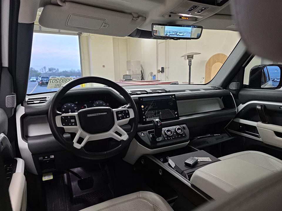 2023 Land Rover Defender 130 First Edition AWD