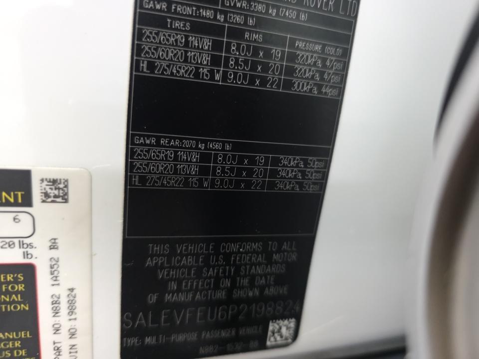 2023 Land Rover Defender 130 First Edition AWD