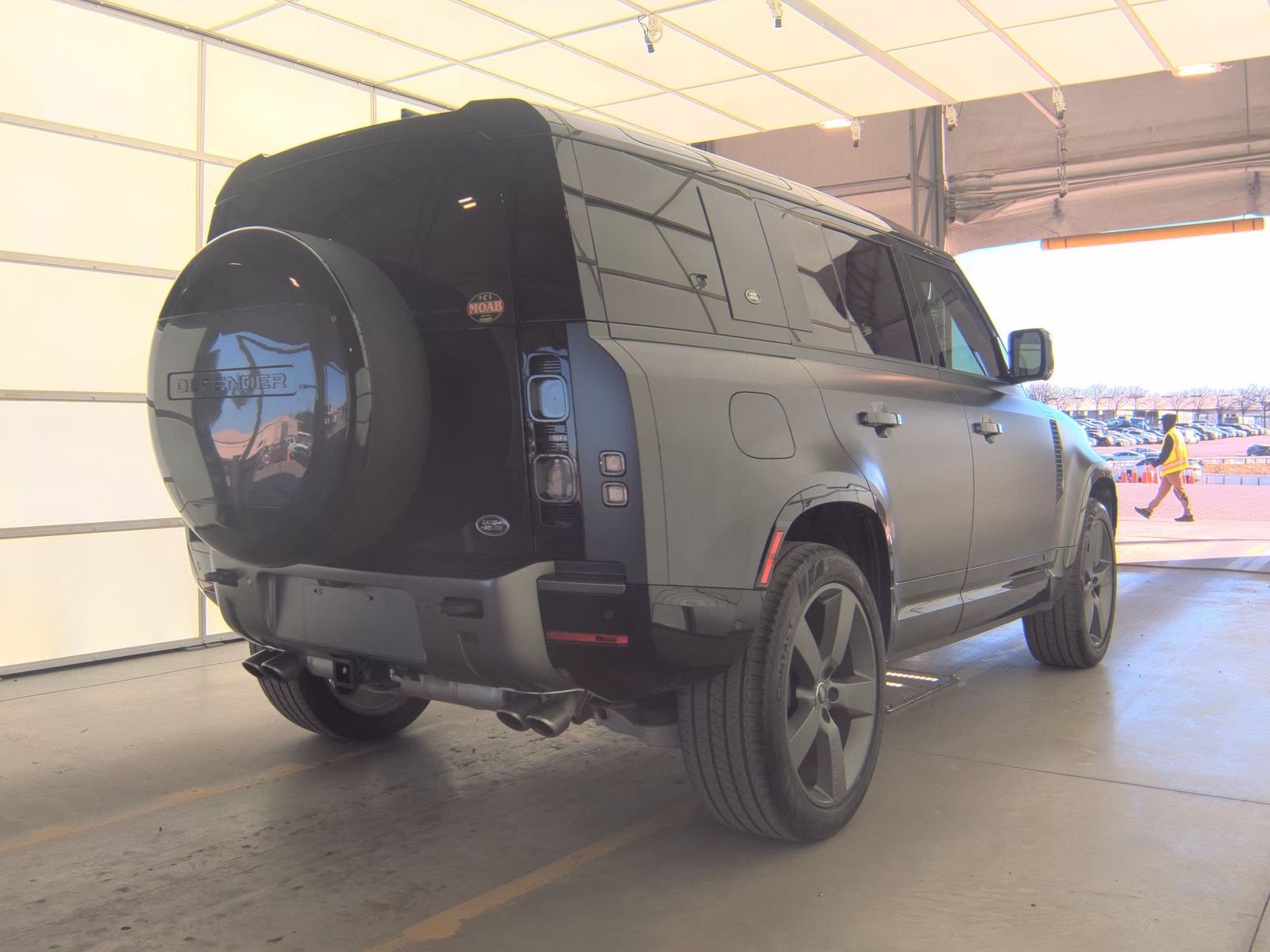 2023 Land Rover Defender 110 V8 Carpathian Edition AWD
