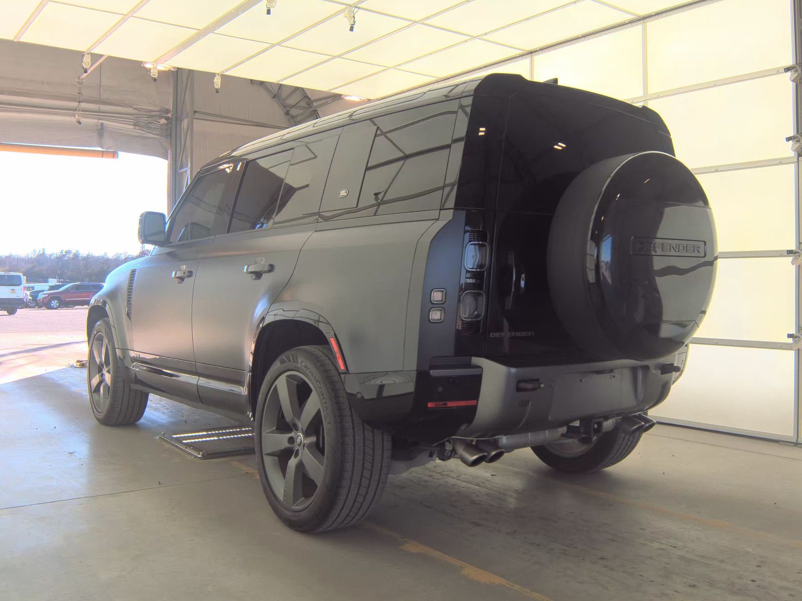 2023 Land Rover Defender 110 V8 Carpathian Edition AWD