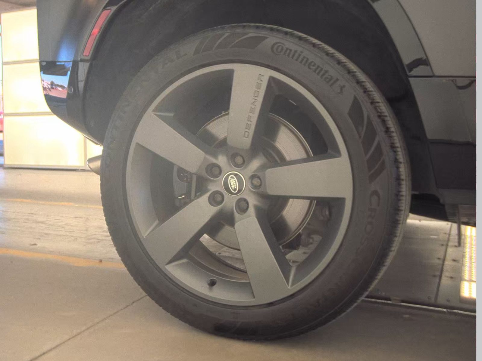 2023 Land Rover Defender 110 V8 Carpathian Edition AWD