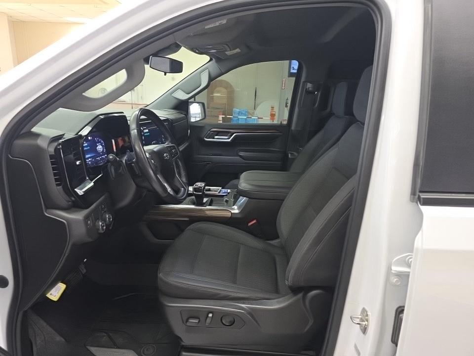 2023 Chevrolet Silverado 1500 RST RWD