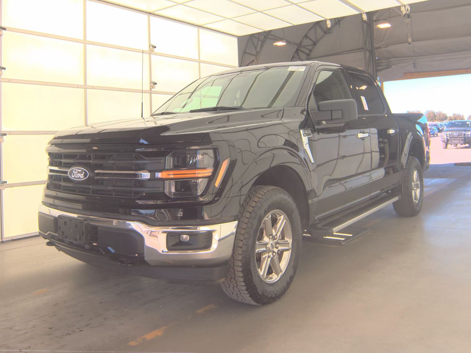 2025 Ford F-150 XLT AWD