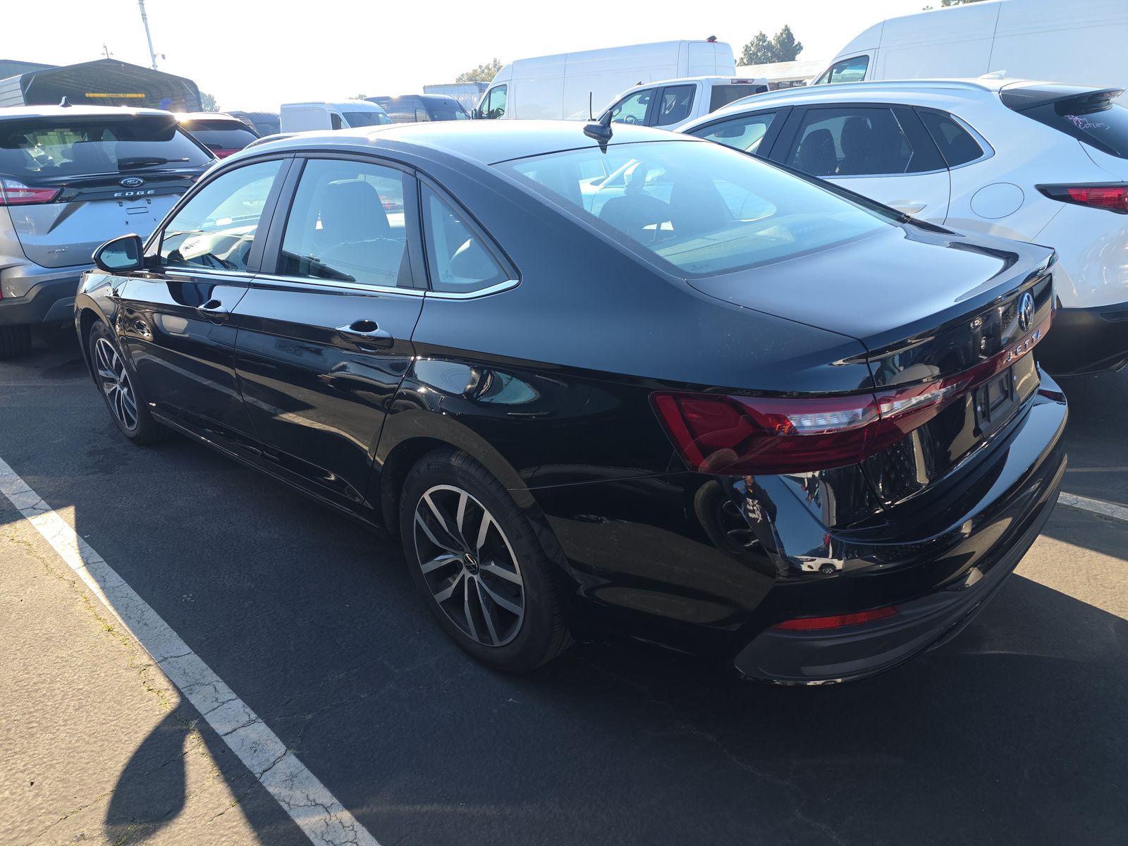 2025 Volkswagen Jetta 1.5T SE FWD