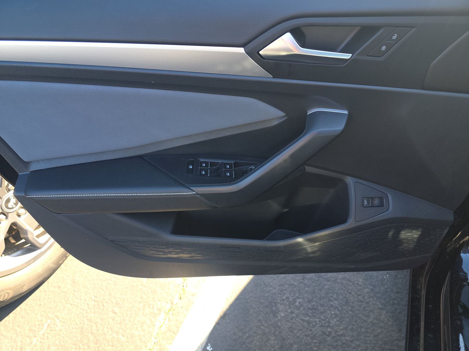 2025 Volkswagen Jetta 1.5T SE FWD