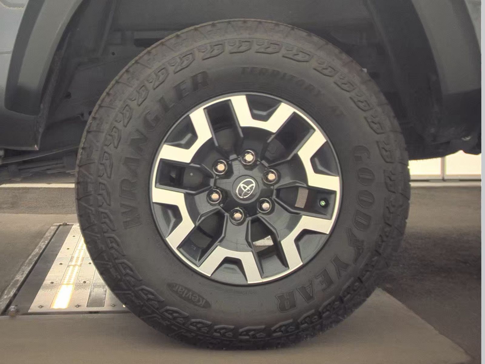 2023 Toyota Tacoma TRD Off-Road AWD