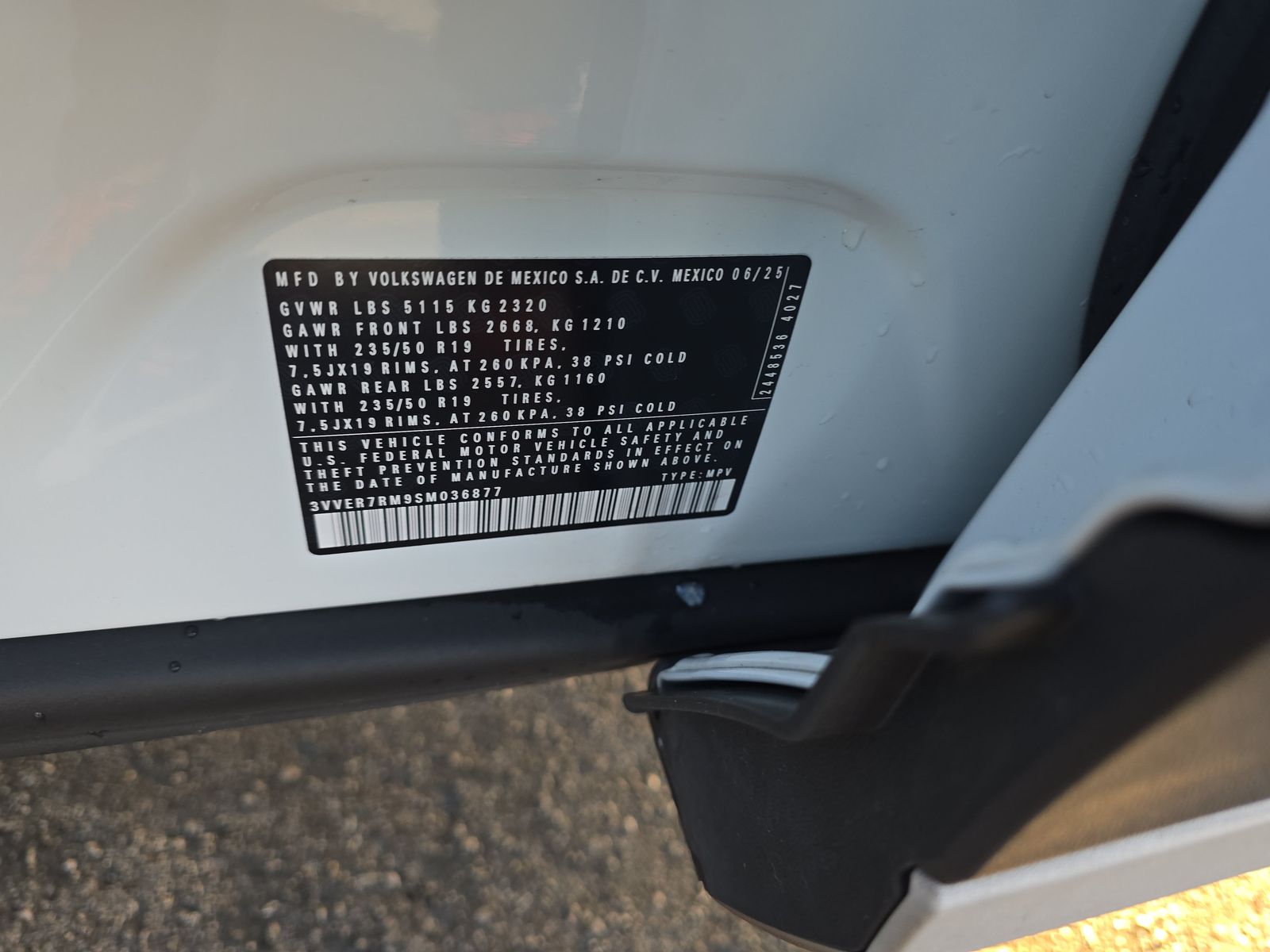 2025 Volkswagen Tiguan 2.0T SE AWD