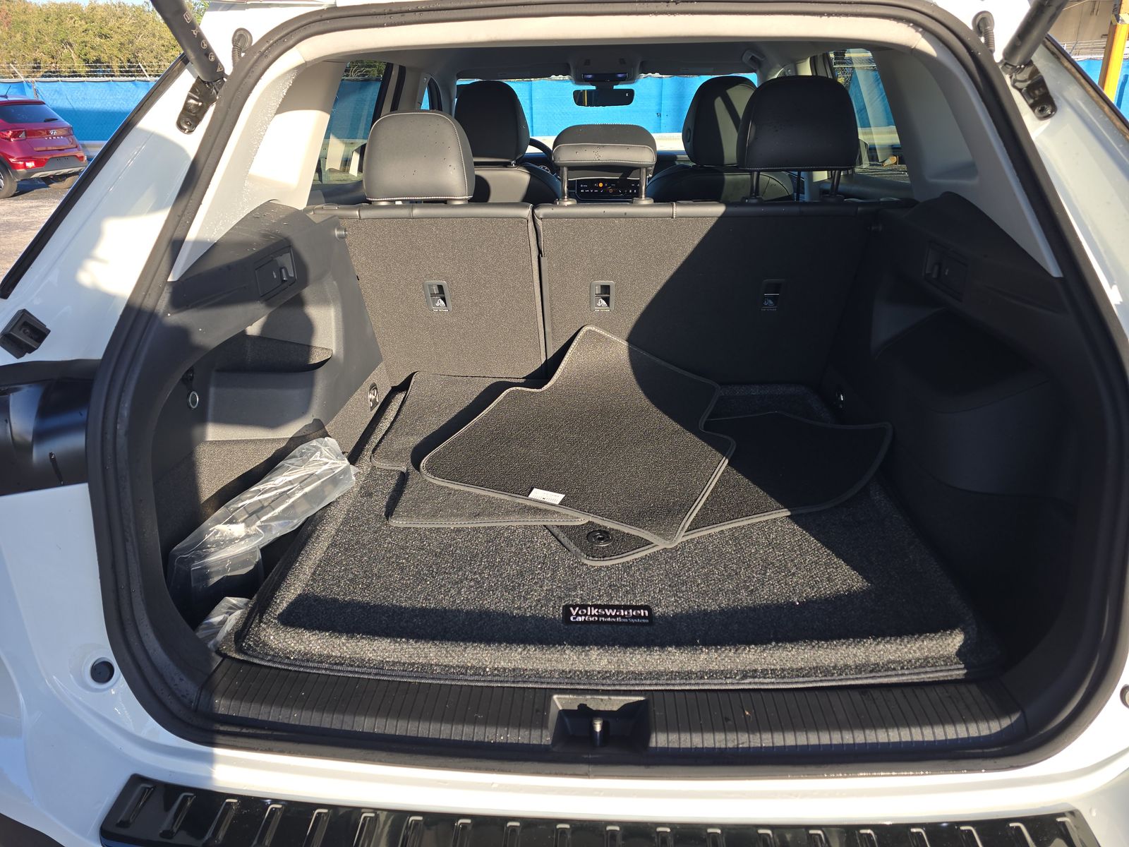 2025 Volkswagen Tiguan 2.0T SE AWD