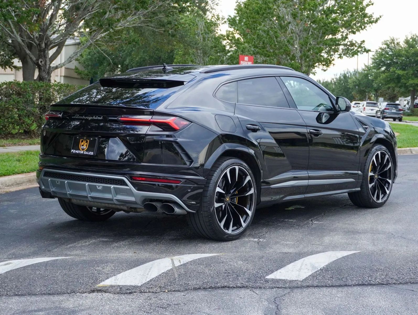 2019 Lamborghini Urus Base AWD