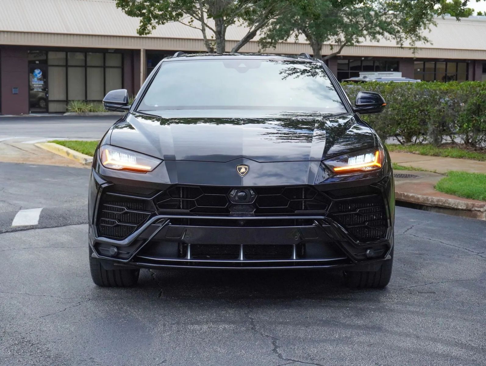 2019 Lamborghini Urus Base AWD
