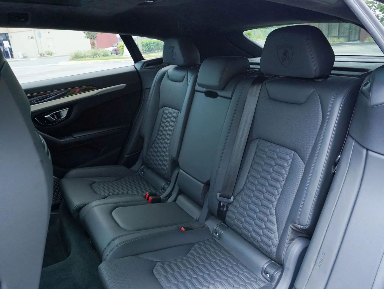 2019 Lamborghini Urus Base AWD