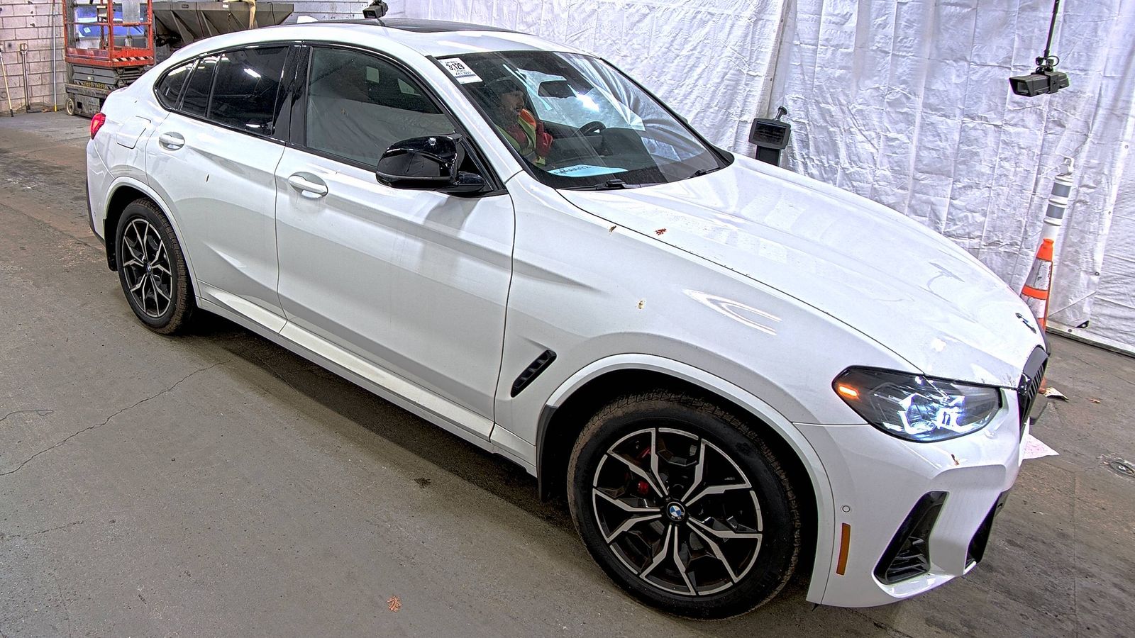 2023 BMW X4 M40i AWD