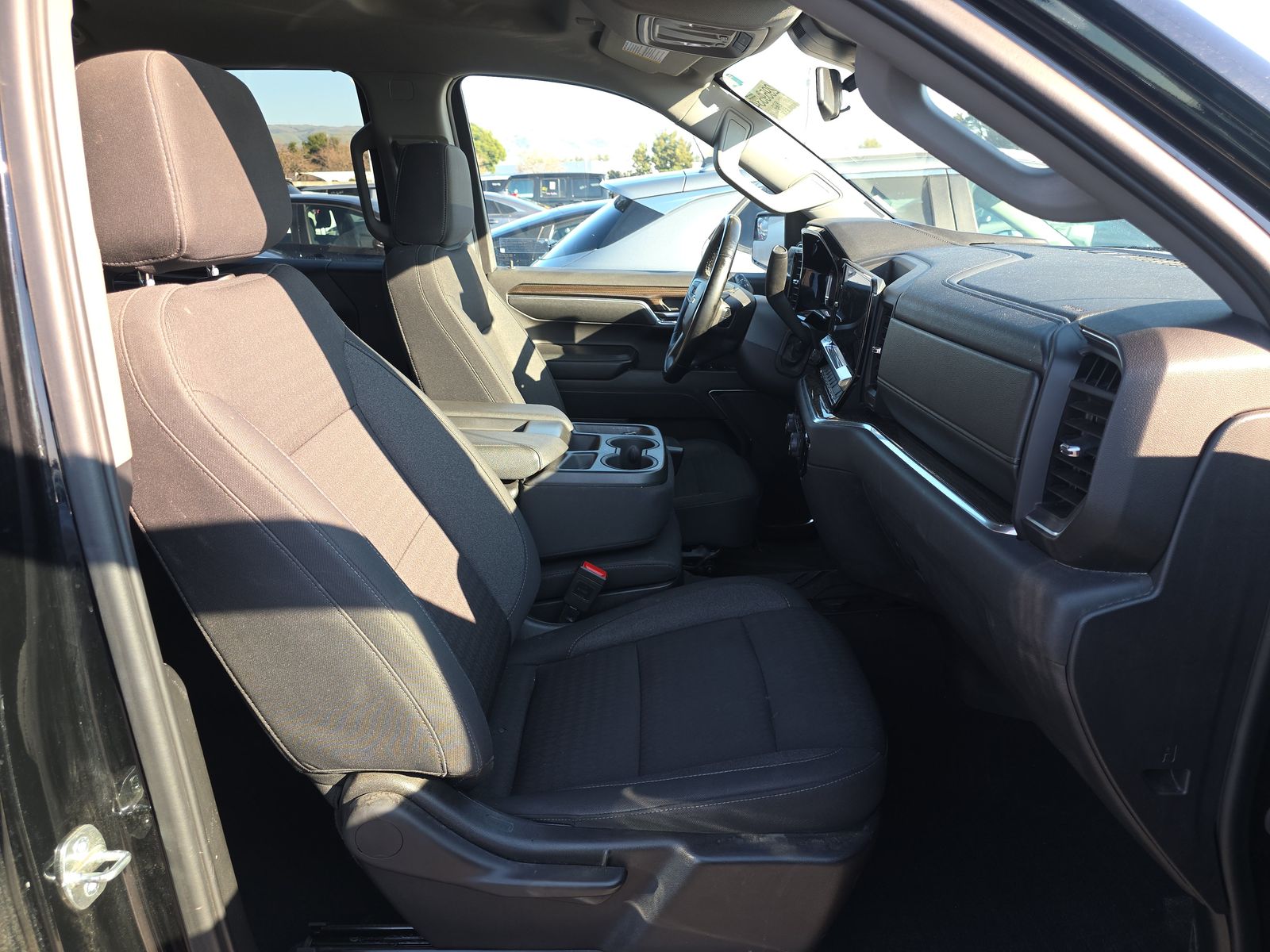 2023 Chevrolet Silverado 1500 LT AWD