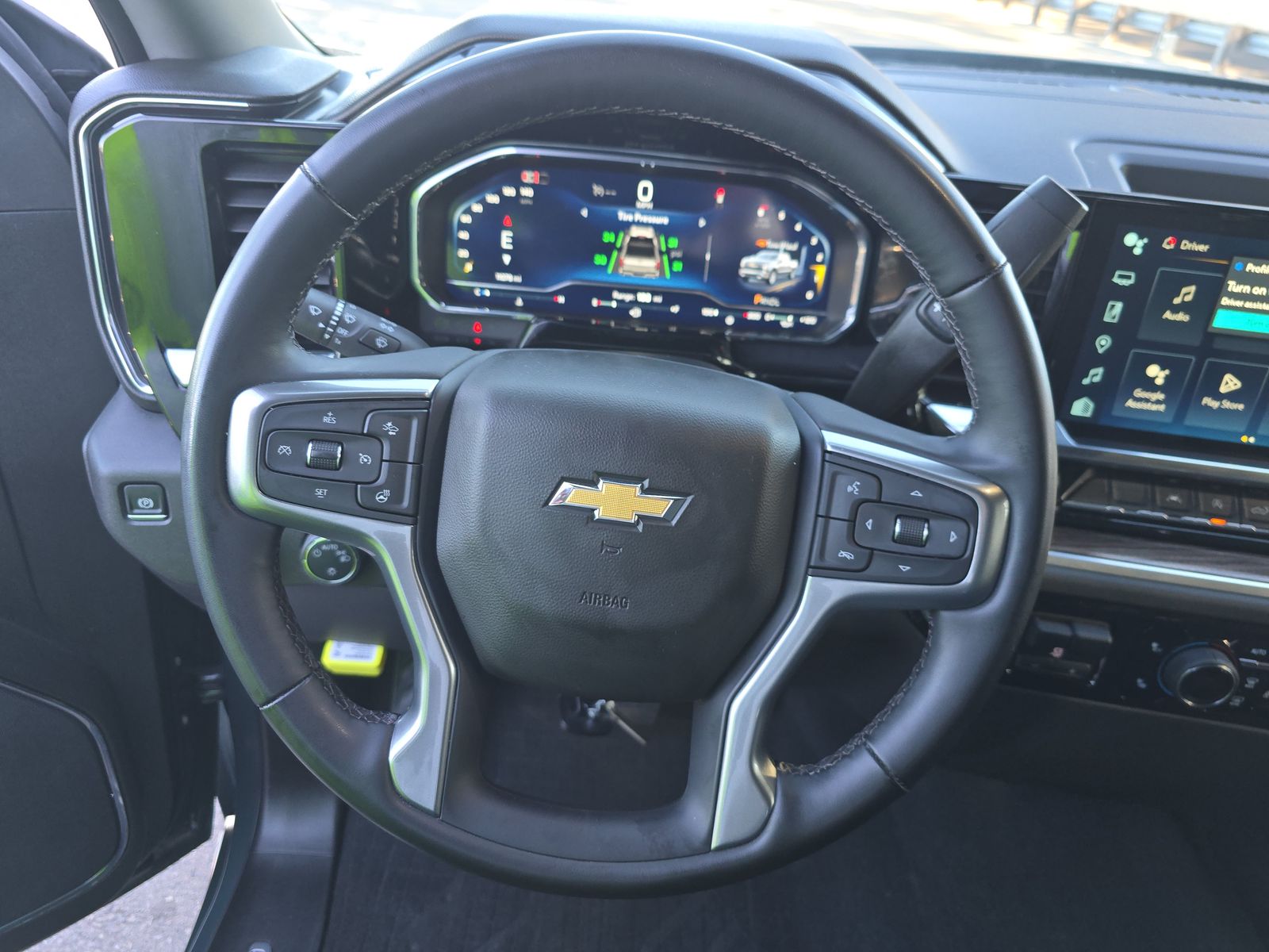 2025 Chevrolet Silverado 1500 LT RWD