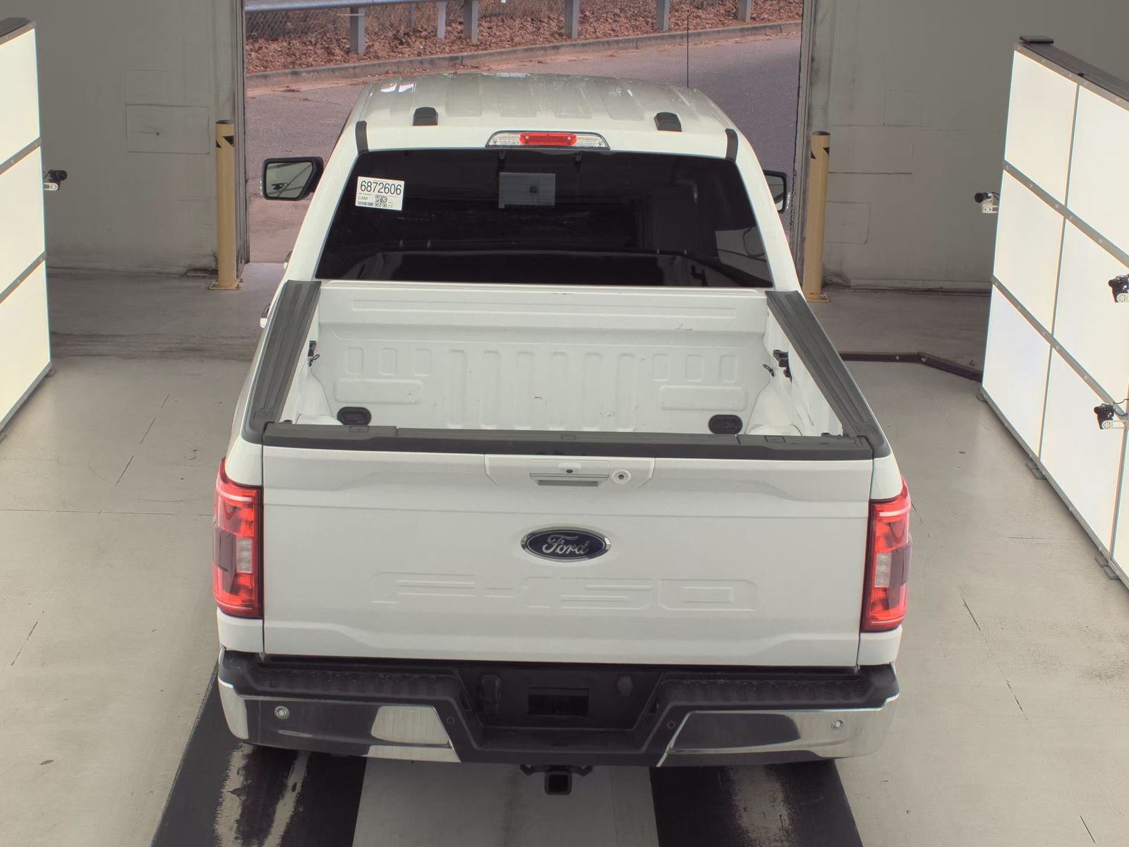 2023 Ford F-150 XLT RWD