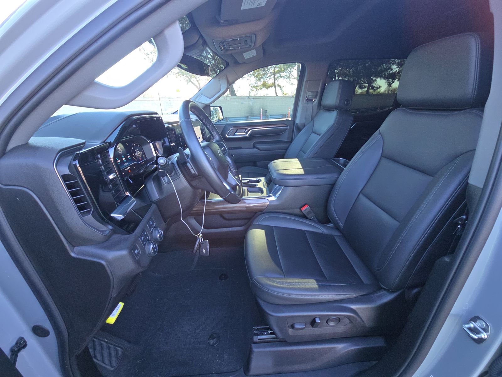 2024 Chevrolet Silverado 1500 RST AWD