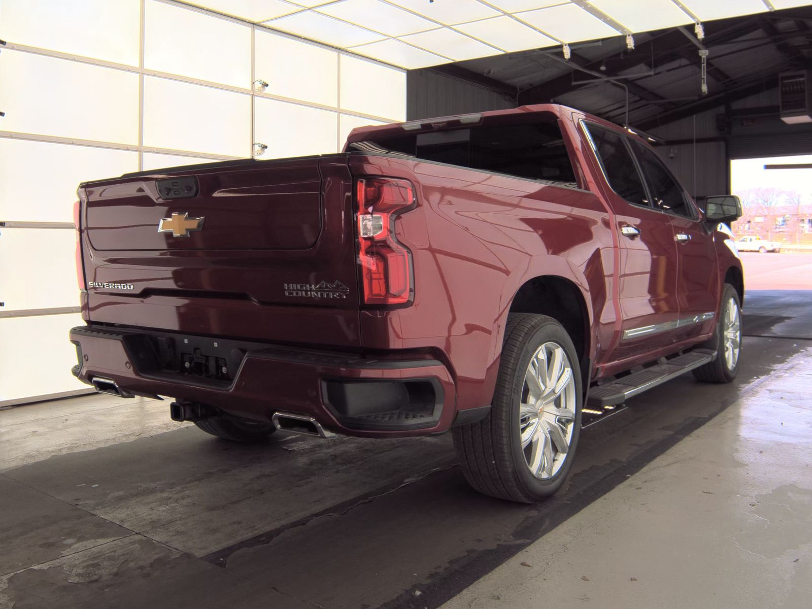 2025 Chevrolet Silverado 1500 High Country AWD