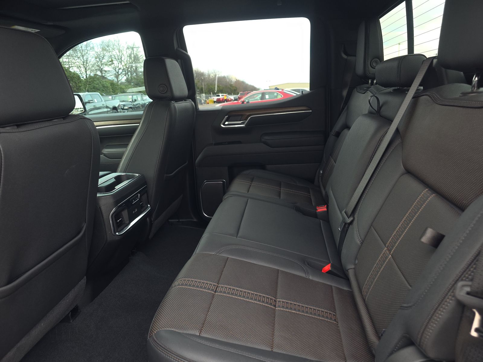 2025 Chevrolet Silverado 1500 High Country AWD