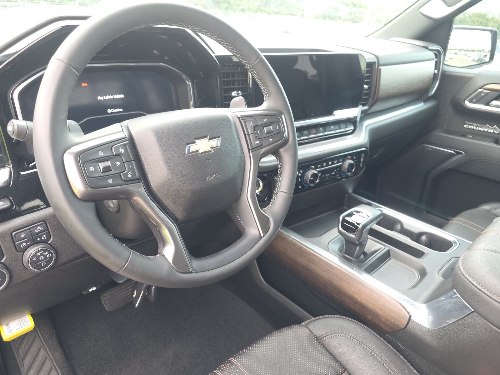 2025 Chevrolet Silverado 1500 High Country AWD