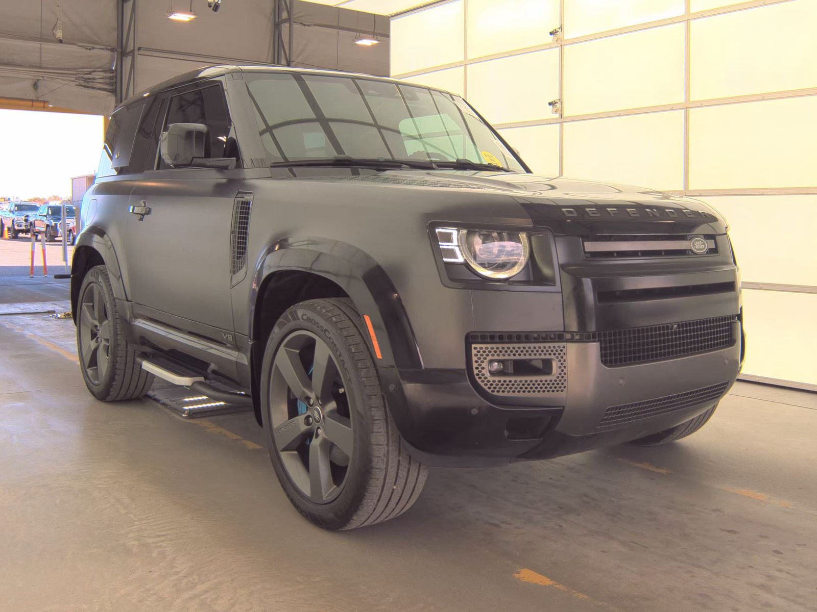 2022 Land Rover Defender 90 V8 AWD